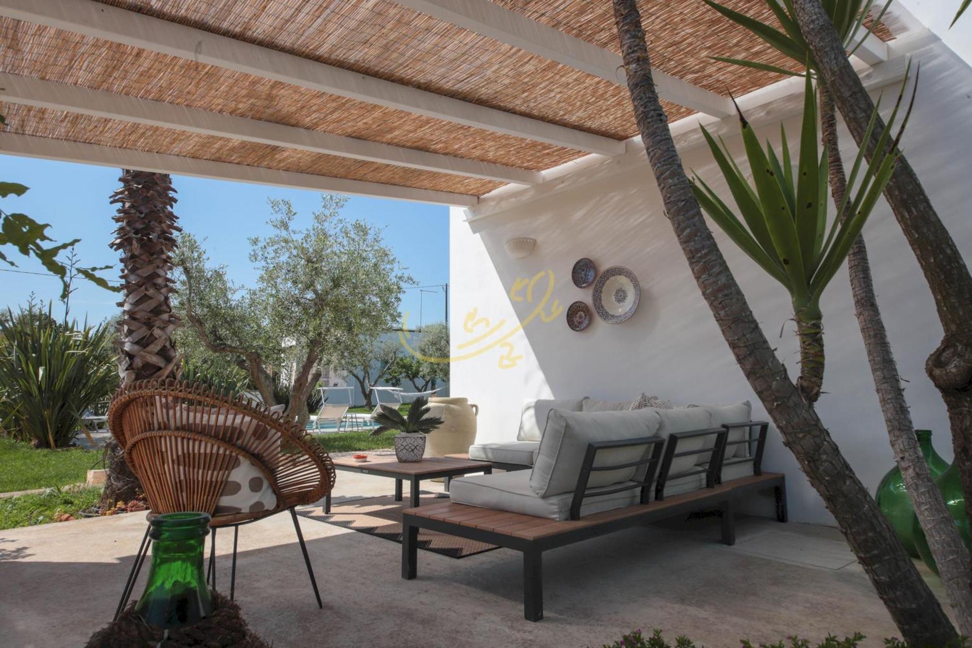 Td Dimora Del Giglio With Organic Garden With Pool Villa Ostuni Bagian luar foto